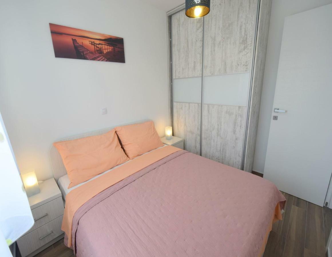 Čižići Apartments Medna מראה חיצוני תמונה