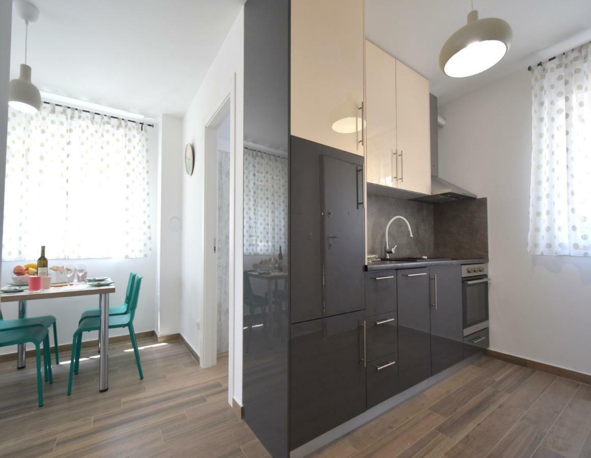 Čižići Apartments Medna מראה חיצוני תמונה