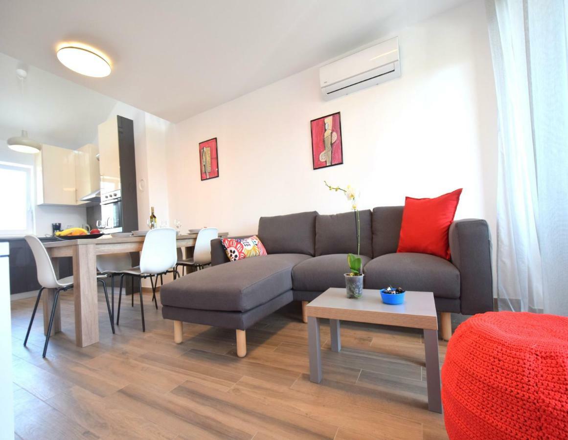 Čižići Apartments Medna מראה חיצוני תמונה