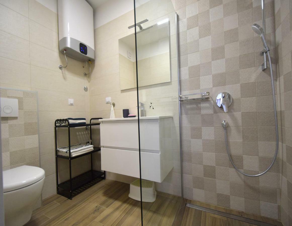 Čižići Apartments Medna מראה חיצוני תמונה