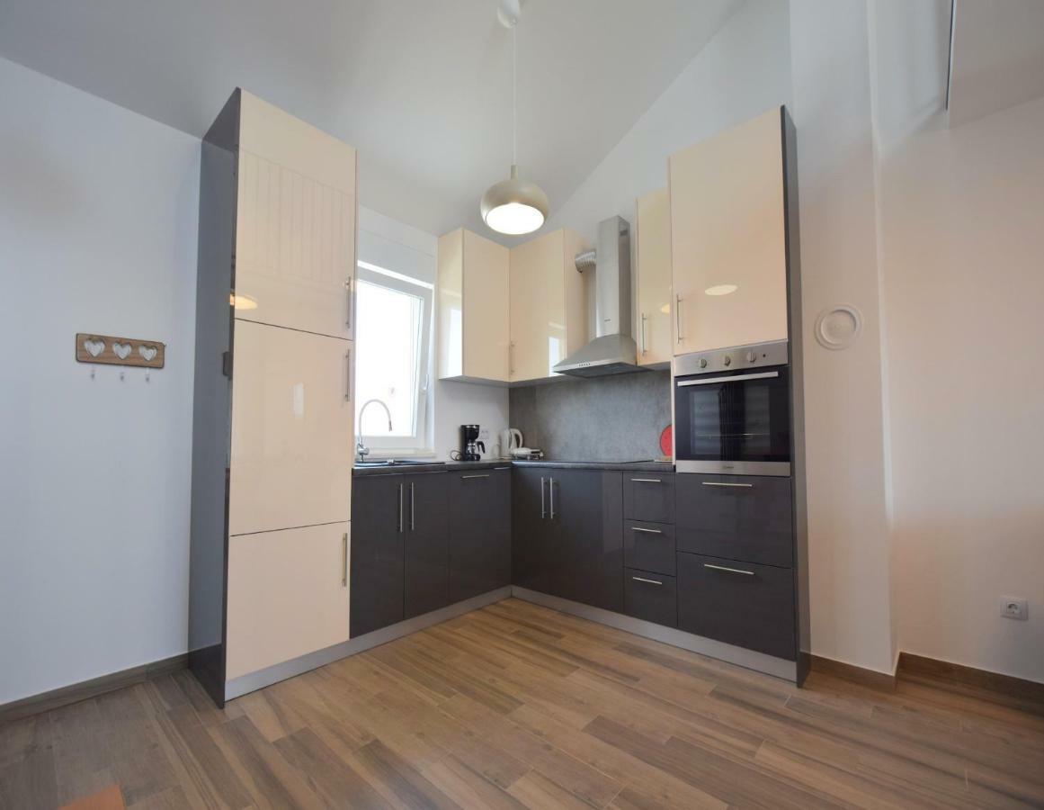 Čižići Apartments Medna מראה חיצוני תמונה
