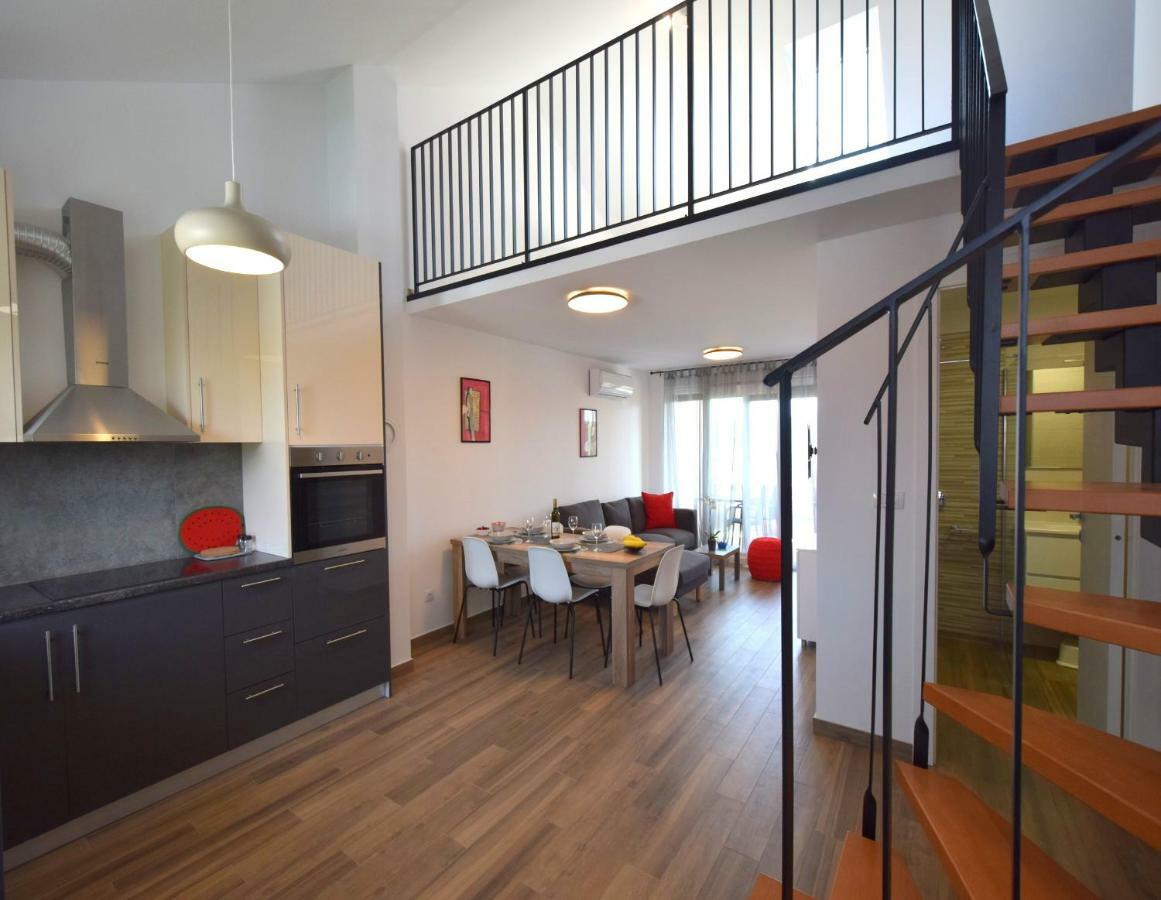 Čižići Apartments Medna מראה חיצוני תמונה