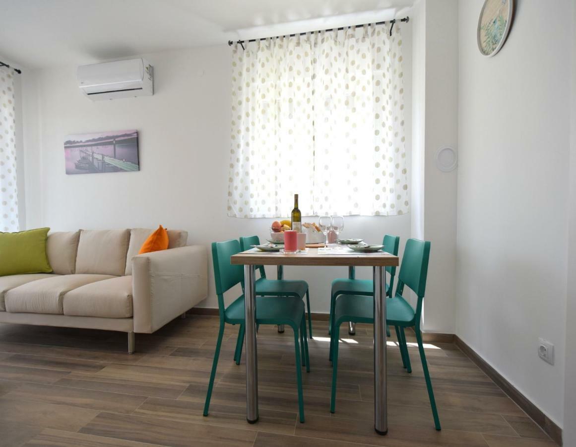 Čižići Apartments Medna מראה חיצוני תמונה
