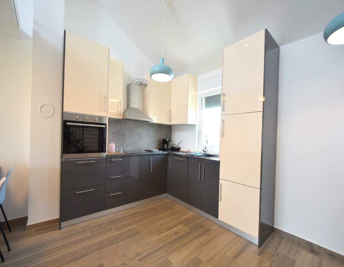 Čižići Apartments Medna מראה חיצוני תמונה
