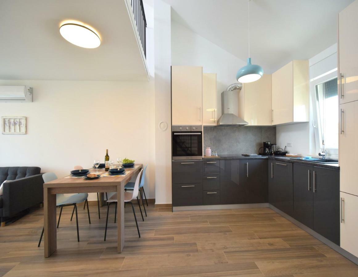 Čižići Apartments Medna מראה חיצוני תמונה